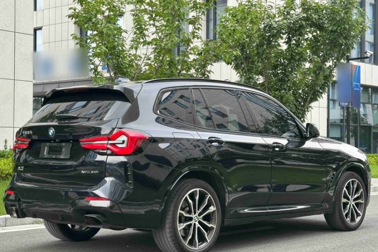 Used BMW X3 2022 Second Facelift xDrive30i Leading Edition M Night Sky Package Exterior 6
