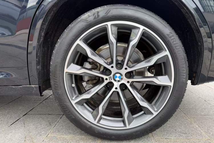 Used BMW X3 2022 Second Facelift xDrive30i Leading Edition M Night Sky Package Exterior 9