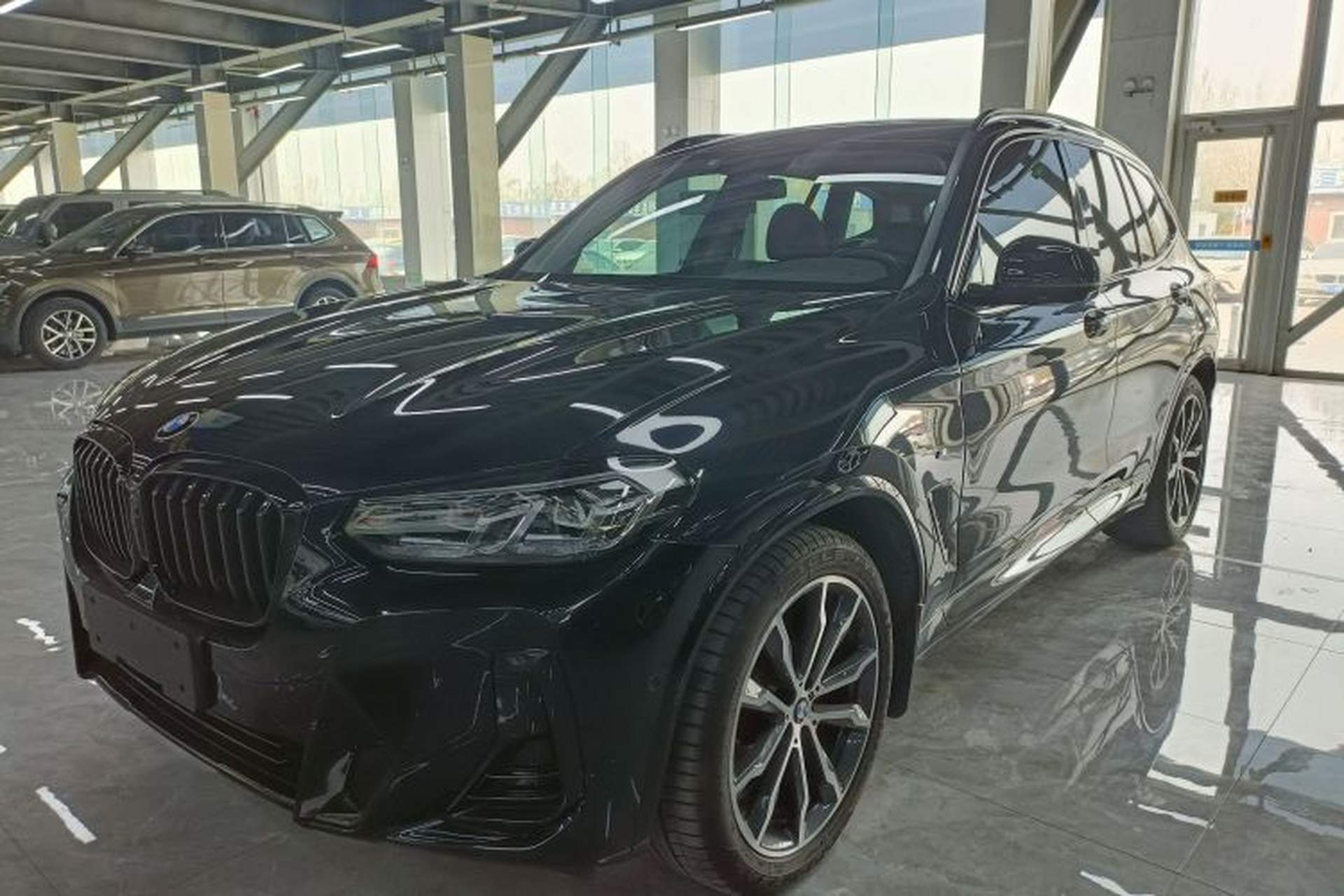 Used BMW X3 2022 Facelift xDrive30i Luxury Edition M Night Edition Package Front Left 45 Deg