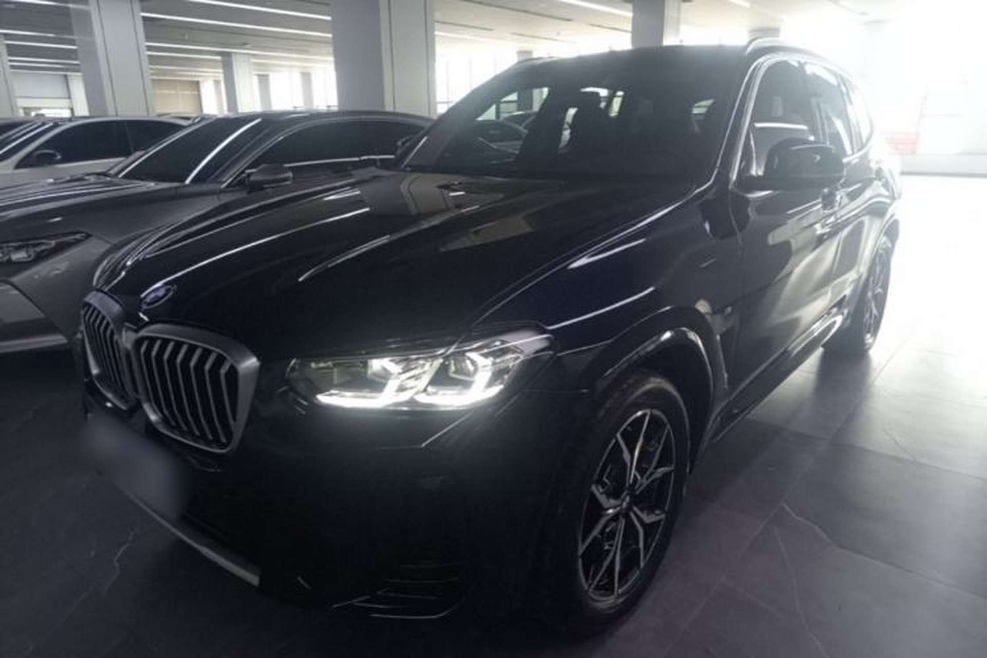 Used BMW X3 2022 Restyled xDrive25i M Sport Package Front Left 45 Deg