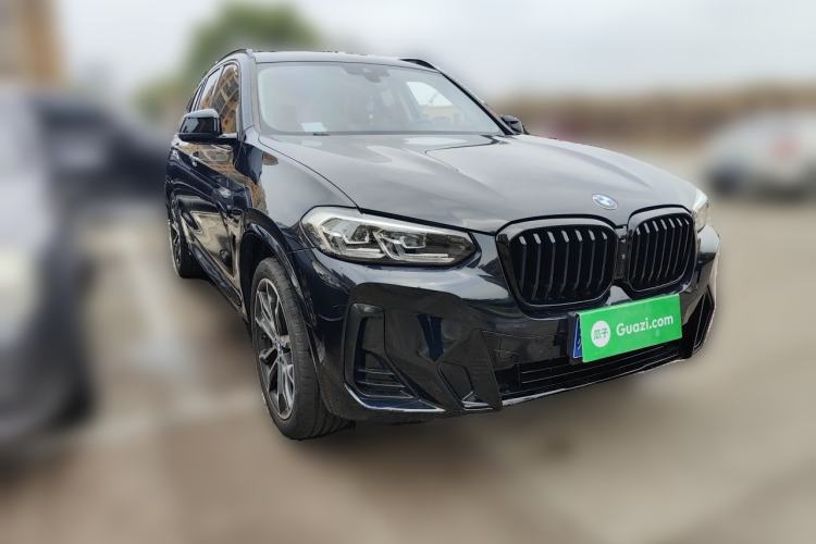 Used BMW X3 2022 Second Facelift xDrive30i Leading Edition M Night Sky Package Front Right 45 Deg