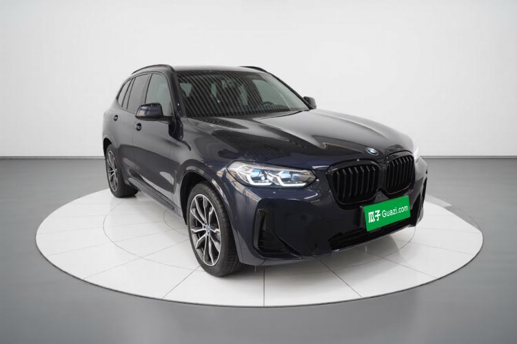 Used BMW X3 2022 Second Facelift xDrive30i Leading Edition M Night Sky Package Front Right 45 Deg