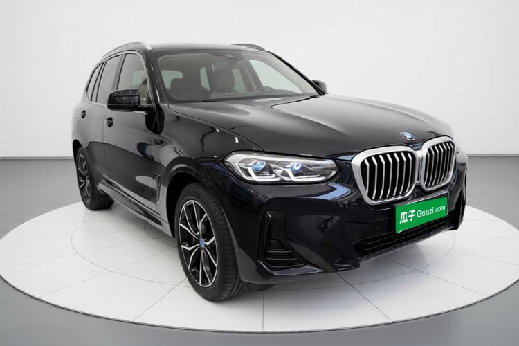 Used BMW X3 2022 xDrive25i M Sport Package Front Right 45 Deg