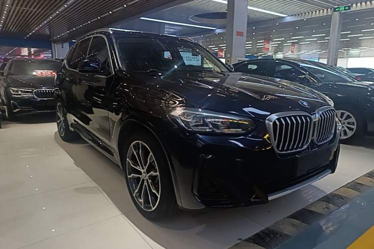 Used BMW X3 2022 xDrive30i Luxury Model M Night Sky Package Front Right 45 Deg