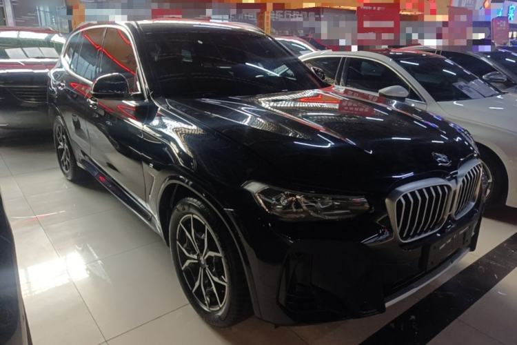 Used BMW X3 2022 Restyled xDrive25i M Sport Package Front Right 45 Deg