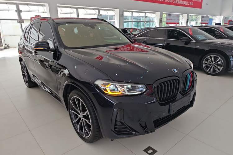 Used BMW X3 2022 Restyled xDrive30i Luxury Edition M Night Sky Package Front Right 45 Deg
