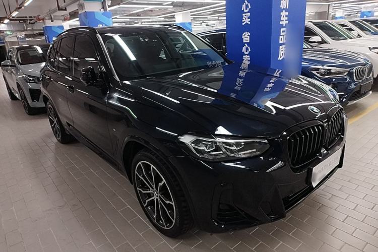 Used BMW X3 2022 Facelift xDrive30i Luxury Edition M Night Edition Package Front Right 45 Deg