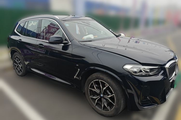 Used BMW X3 2022 xDrive25i M Sport Package Front Right 45 Deg