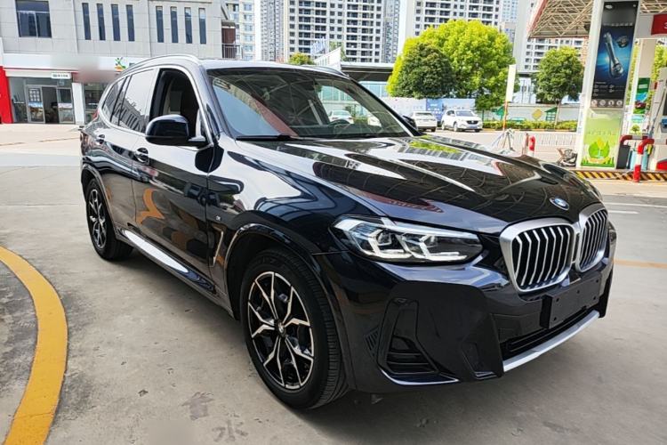 Used BMW X3 2022 Restyled xDrive25i M Sport Package Front Right 45 Deg
