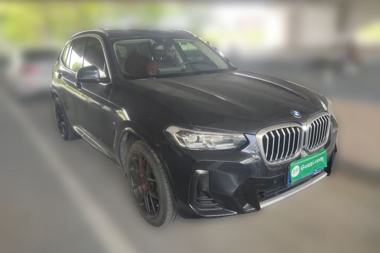 Used BMW X3 2022 xDrive25i M Sport Package Front Right 45 Deg