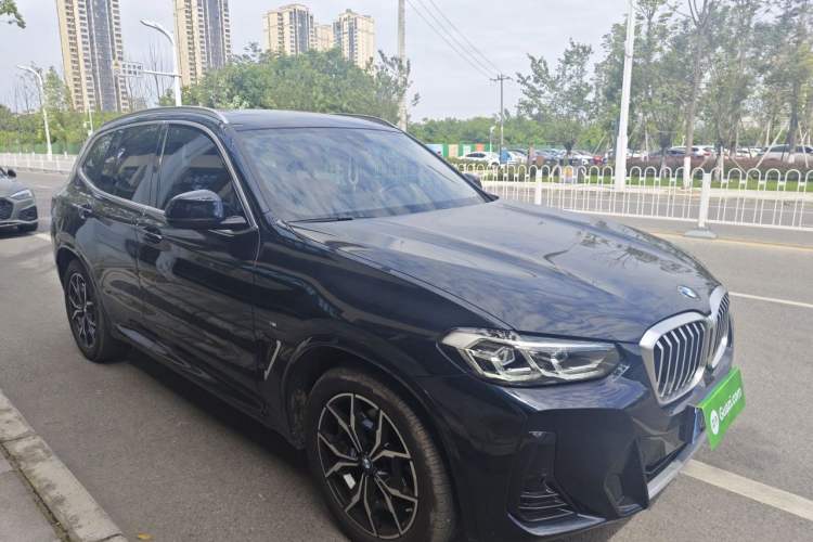 Used BMW X3 2022 Restyled xDrive25i M Sport Package Front Right 45 Deg