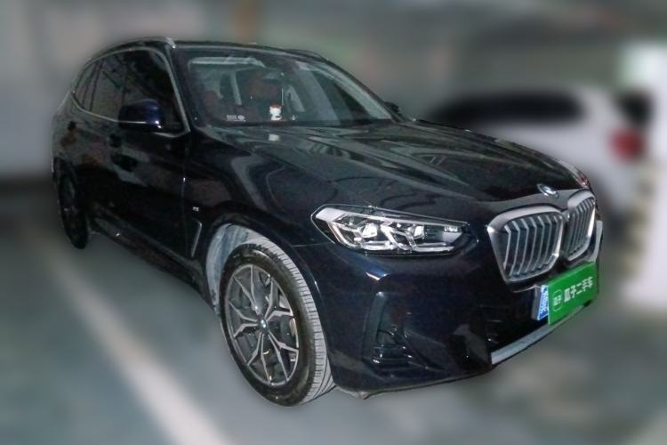 Used BMW X3 2022 Restyled xDrive25i M Sport Package Front Right 45 Deg