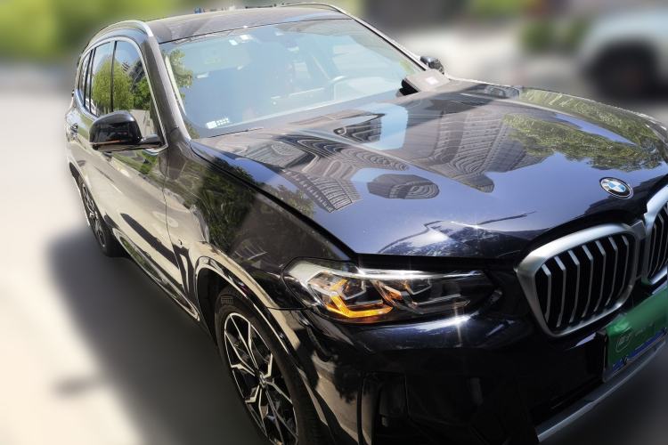 Used BMW X3 2022 xDrive25i M Sport Package Front Right 45 Deg