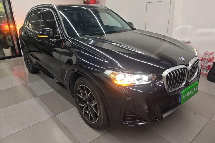 Used BMW X3 2022 Restyled xDrive25i M Sport Package Front Right 45 Deg