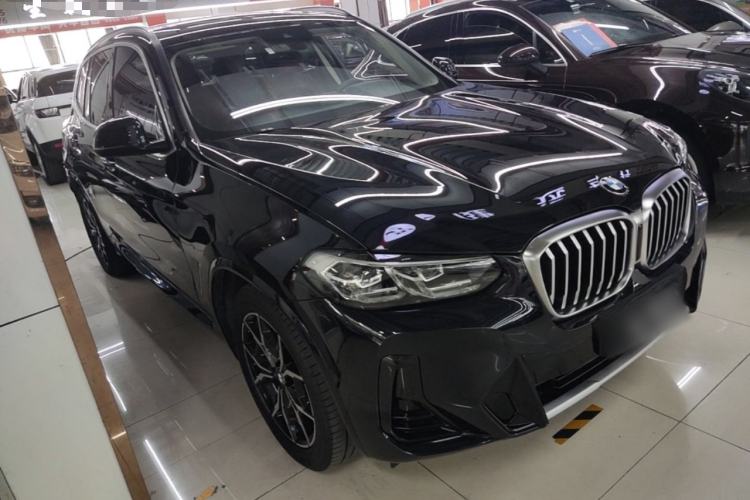 Used BMW X3 2022 Restyled xDrive25i M Sport Package Front Right 45 Deg