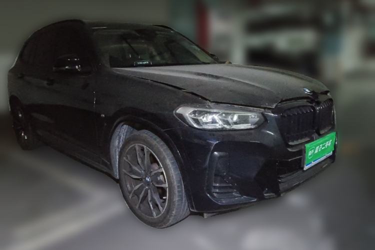 Used BMW X3 2022 Facelift xDrive30i Luxury Edition M Night Edition Package Front Right 45 Deg