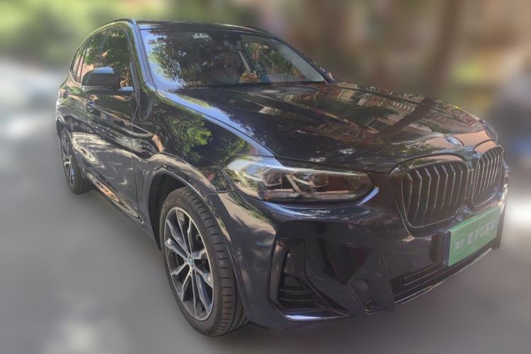 Used BMW X3 2022 Facelift xDrive30i Luxury Edition M Night Edition Package Front Right 45 Deg