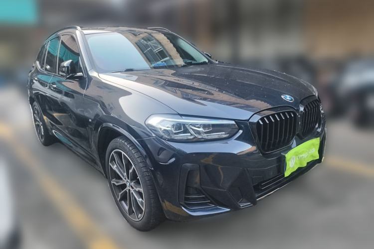 Used BMW X3 2022 Second Facelift xDrive30i Leading Edition M Night Sky Package Front Right 45 Deg