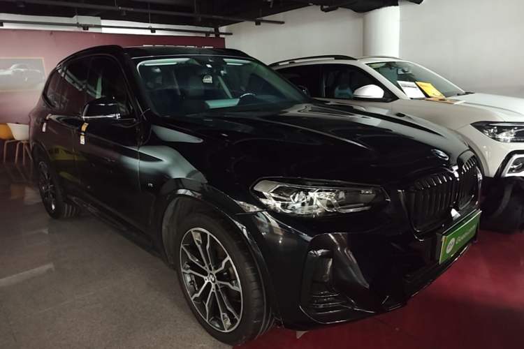 Used BMW X3 2022 xDrive30i Luxury Model M Night Sky Package Front Right 45 Deg