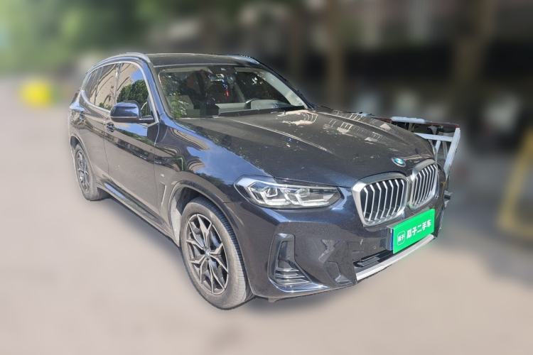 Used BMW X3 2022 xDrive25i M Sport Package Front Right 45 Deg