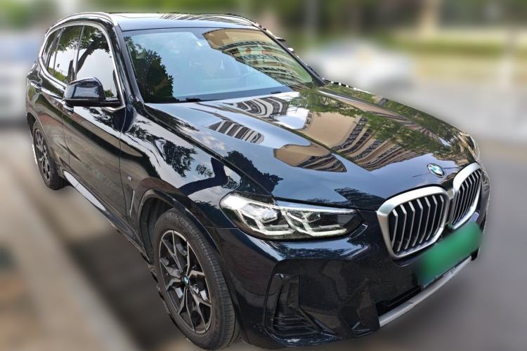 Used BMW X3 2022 xDrive25i M Sport Package Front Right 45 Deg