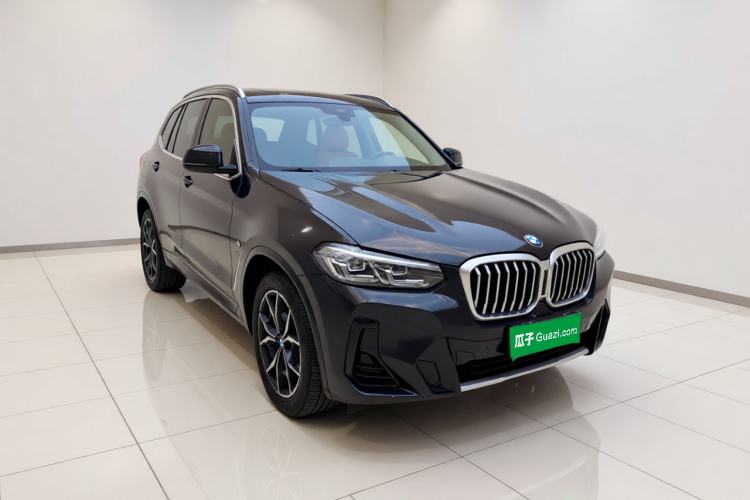Used BMW X3 2022 Restyled xDrive25i M Sport Package Front Right 45 Deg