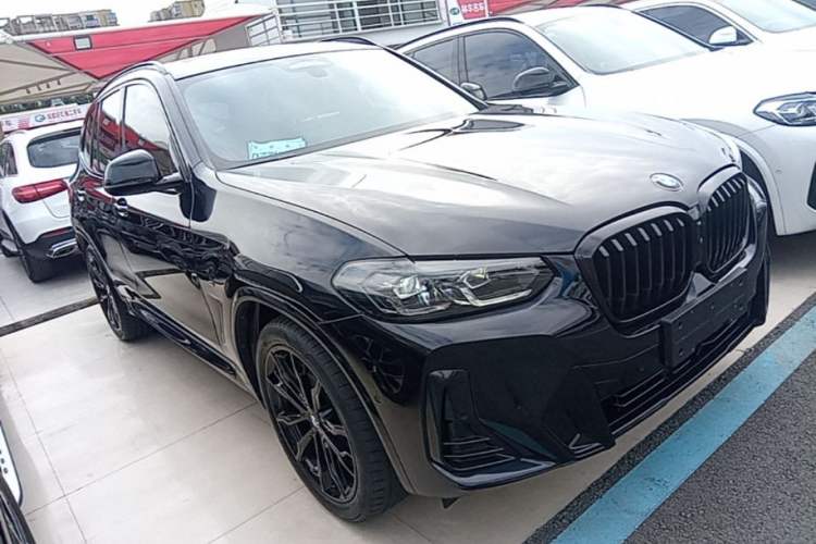 Used BMW X3 2022 Restyled xDrive30i Luxury Edition M Night Sky Package Front Right 45 Deg