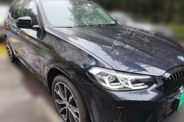 Used BMW X3 2022 Facelift xDrive30i Luxury Edition M Night Edition Package Front Right 45 Deg