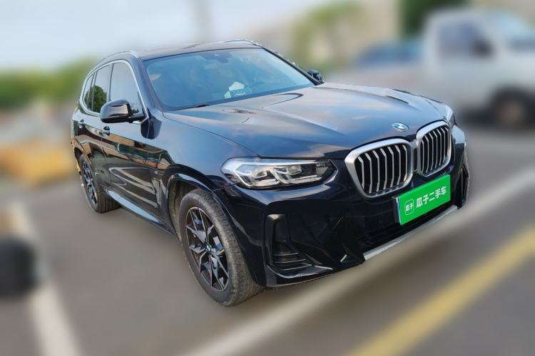 Used BMW X3 2022 xDrive25i M Sport Package Front Right 45 Deg