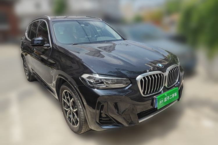 Used BMW X3 2022 xDrive25i M Sport Package Front Right 45 Deg
