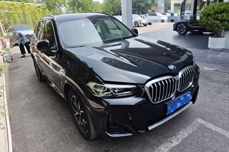 Used BMW X3 2022 Restyled xDrive25i M Sport Package Front Right 45 Deg