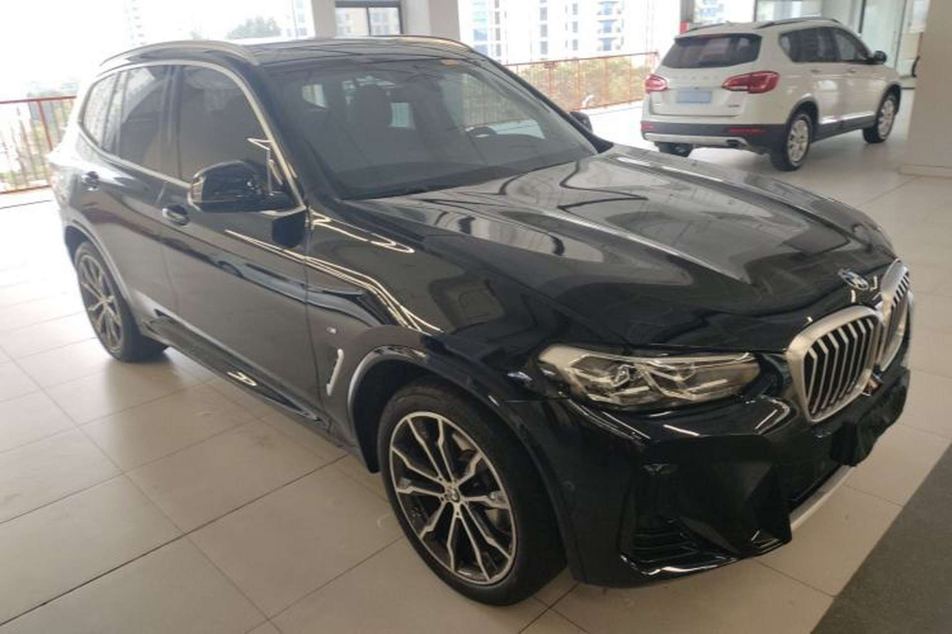 Used BMW X3 2022 Second Facelift xDrive30i Leading Edition M Night Sky Package Front Right 45 Deg