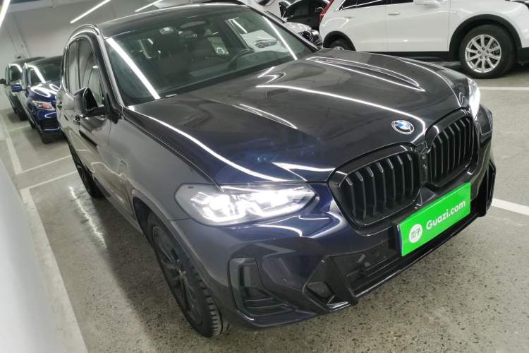 Used BMW X3 2022 xDrive30i Luxury Edition M Night Sky Package Front Right 45 Deg