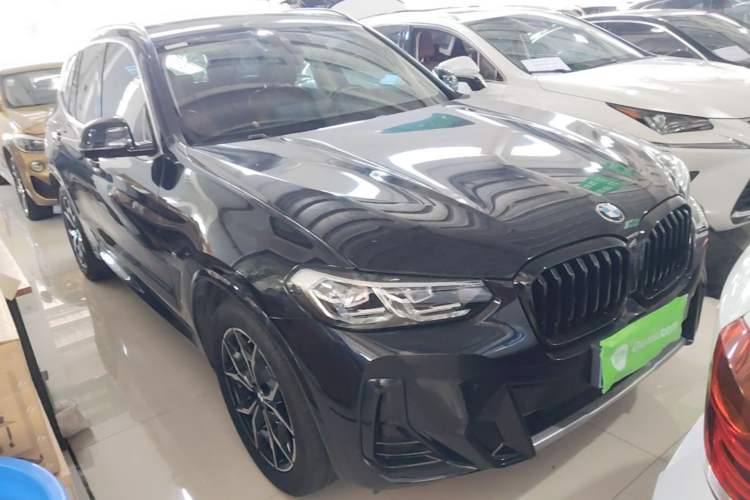 Used BMW X3 2022 Restyled xDrive25i M Sport Package Front Right 45 Deg