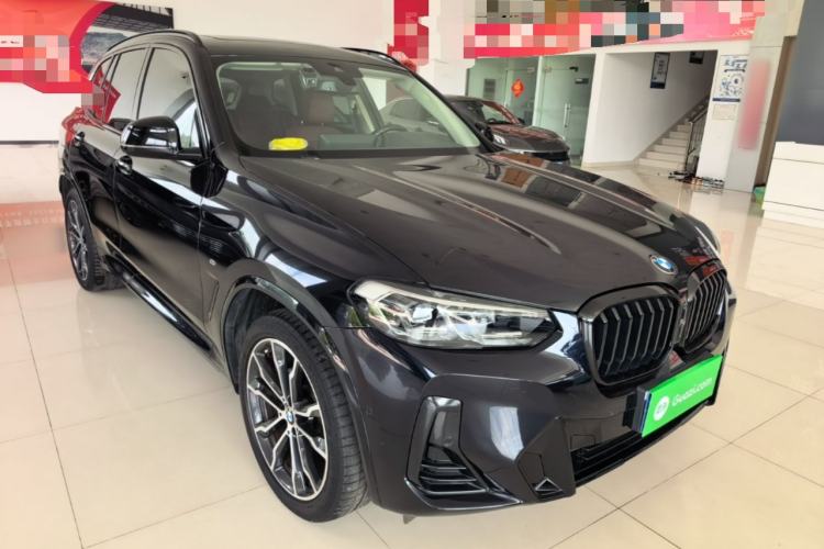Used BMW X3 2022 Second Facelift xDrive30i Leading Edition M Night Sky Package Front Right 45 Deg