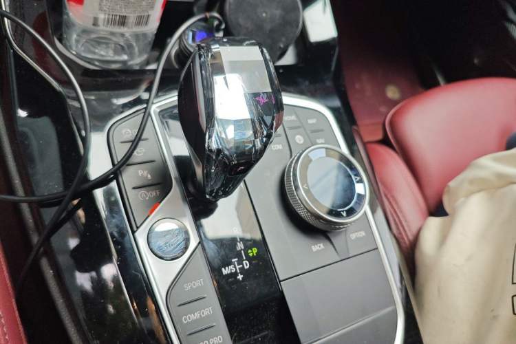 Used BMW X3 2022 Second Facelift xDrive30i Luxury Edition M Night Sky Package Gear Lever