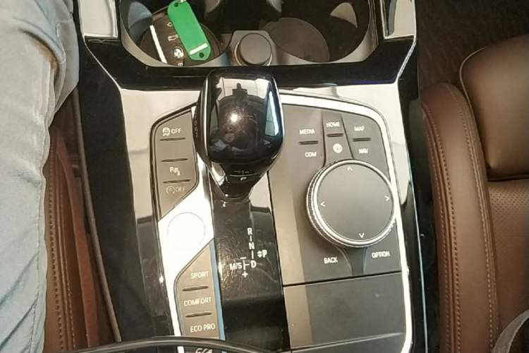 Used BMW X3 2022 xDrive30i Luxury Model M Night Sky Package Gear Lever