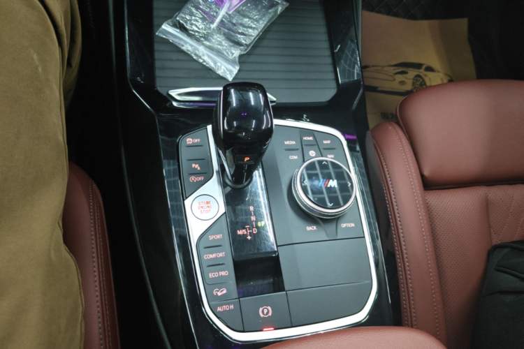 Used BMW X3 2022 Restyled xDrive25i M Sport Package Gear Lever