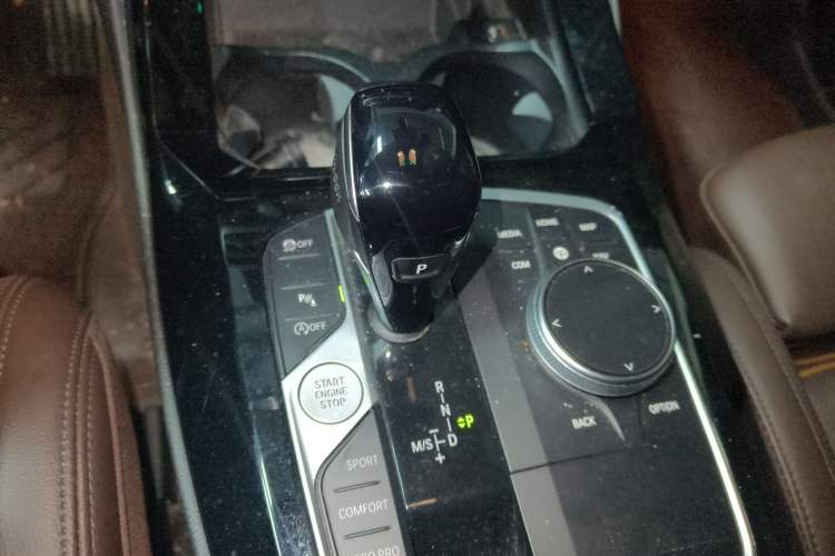 Used BMW X3 2022 xDrive25i M Sport Package Gear Lever