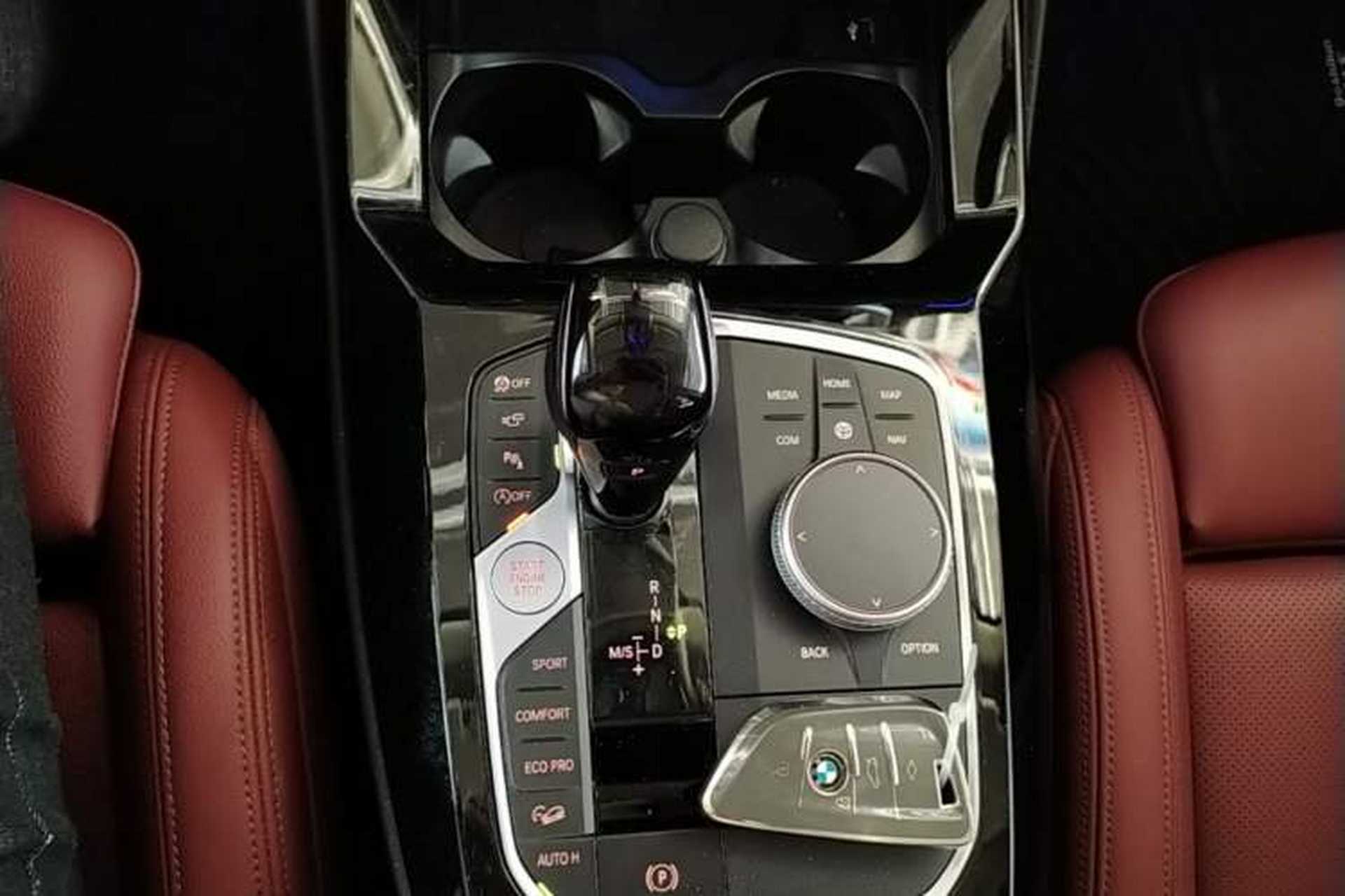 Used BMW X3 2022 Second Facelift xDrive30i Leading Edition M Night Sky Package Gear Lever