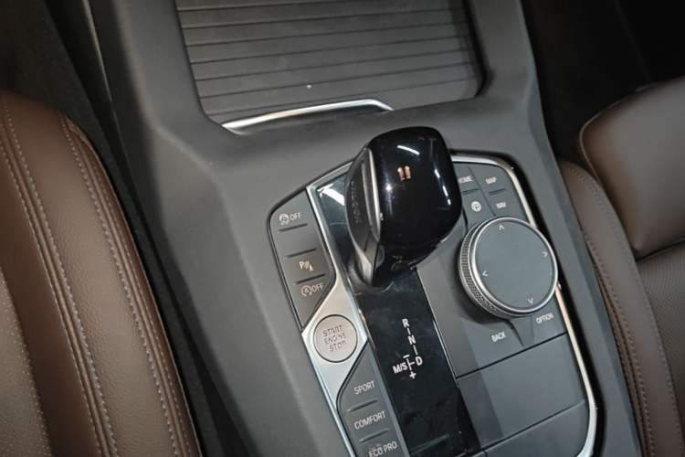 Used BMW X3 2022 Restyled xDrive25i M Sport Package Gear Lever