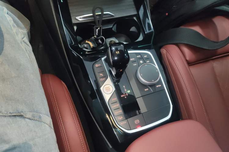 Used BMW X3 2022 Restyled xDrive25i M Sport Package Gear Lever