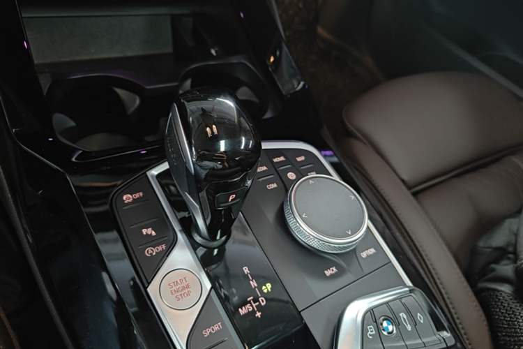 Used BMW X3 2022 Restyled xDrive25i M Sport Package Gear Lever
