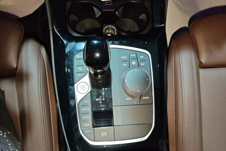 Used BMW X3 2022 Restyled xDrive25i M Sport Package Gear Lever
