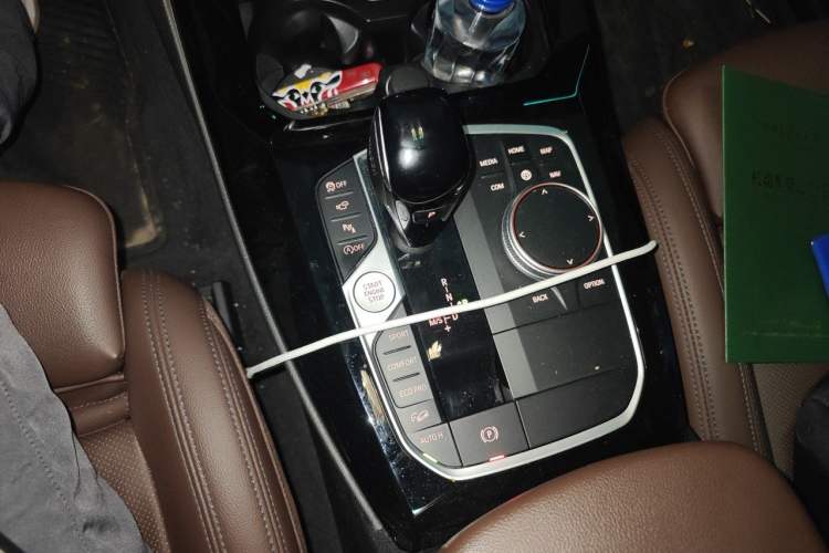 Used BMW X3 2022 xDrive30i Luxury Edition M Night Sky Package Gear Lever