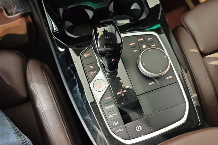Used BMW X3 2022 xDrive30i Luxury Model M Night Sky Package Gear Lever