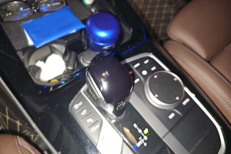 Used BMW X3 2022 Restyled xDrive30i Luxury Edition M Night Sky Package Gear Lever