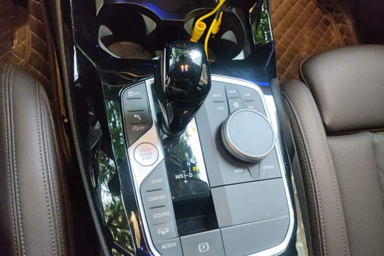 Used BMW X3 2022 xDrive25i M Sport Package Gear Lever