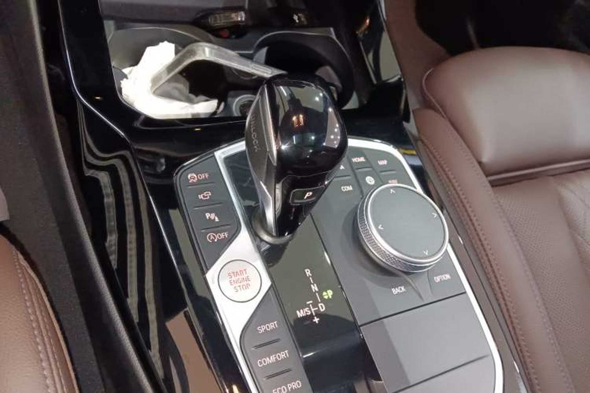 Used BMW X3 2022 xDrive30i Luxury Edition M Night Sky Package Gear Lever