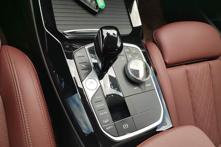 Used BMW X3 2022 xDrive25i M Sport Package Gear Lever
